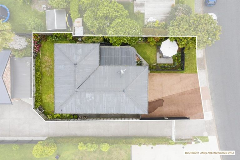 Photo of property in 3 The Circle, Manly, Whangaparaoa, 0930