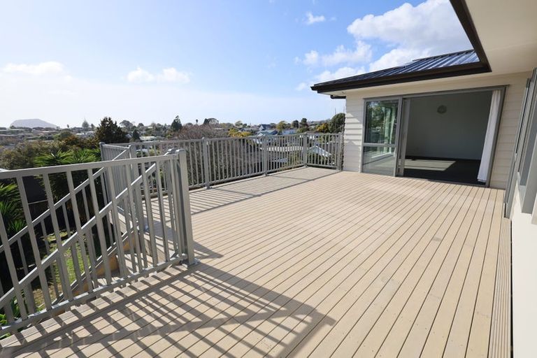 Photo of property in 37 Smiths Road, Matua, Tauranga, 3110