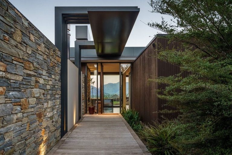 Photo of property in 73 West Meadows Drive, Wanaka, 9305