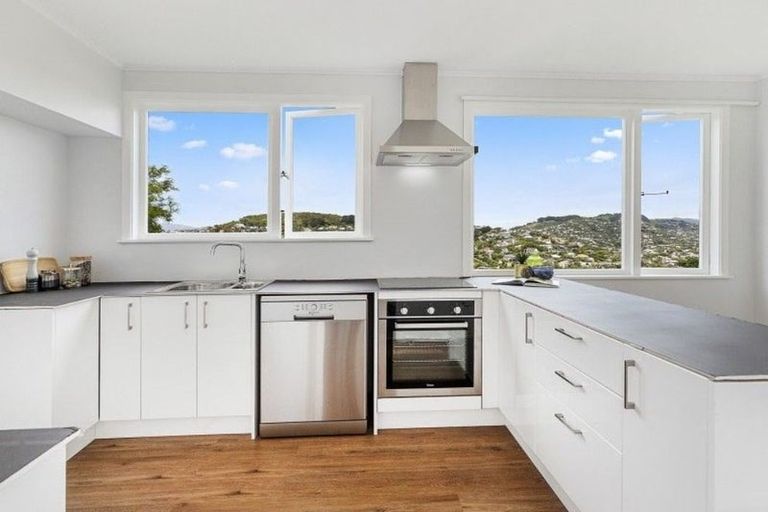 Photo of property in 7 Kau Kau Way, Ngaio, Wellington, 6035