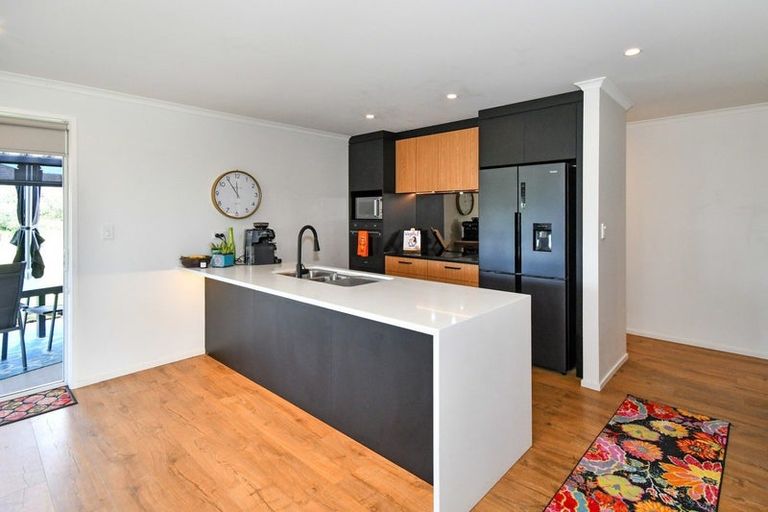 Photo of property in 11 Peet Row, Pokeno, 2471