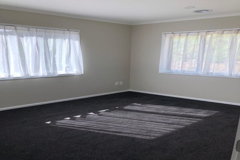 Photo of property in 11 Waitaria Terrace, Aotea, Porirua, 5024