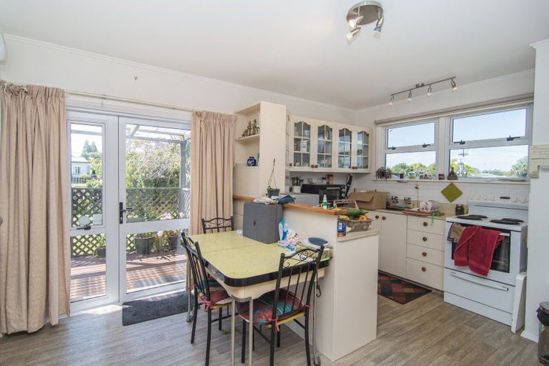 Photo of property in 28 Ewen Road, Temuka, 7920