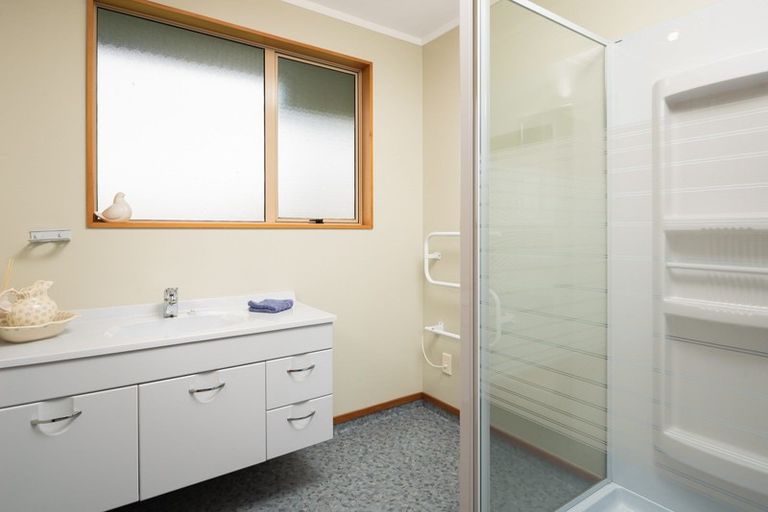 Photo of property in 44 Westhaven Place, Redwoodtown, Blenheim, 7201