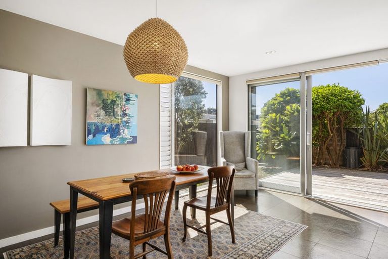 Photo of property in 12 Steeple Lane, Seatoun, Wellington, 6022