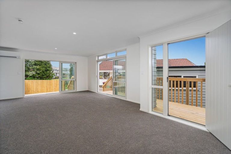 Photo of property in 21 Meadow Drive, Whitianga, 3510