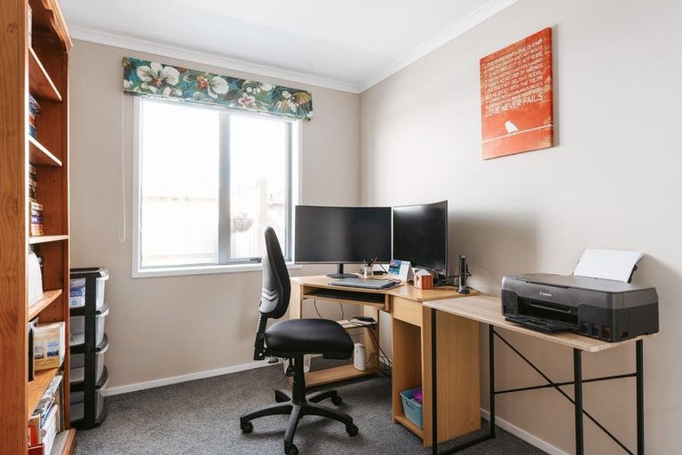 Photo of property in 44 Ridge Drive, Omokoroa, 3114