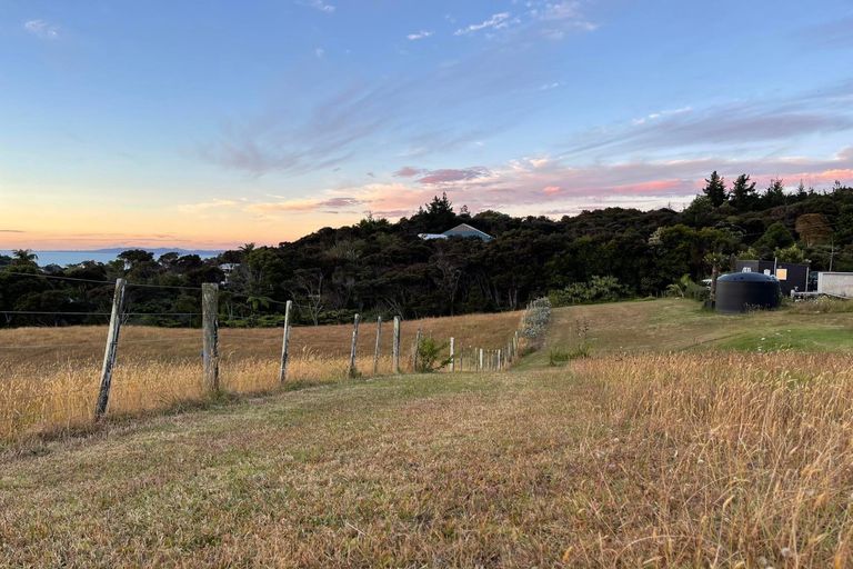 Photo of property in 211c Cable Bay Block Road, Cable Bay, 0420