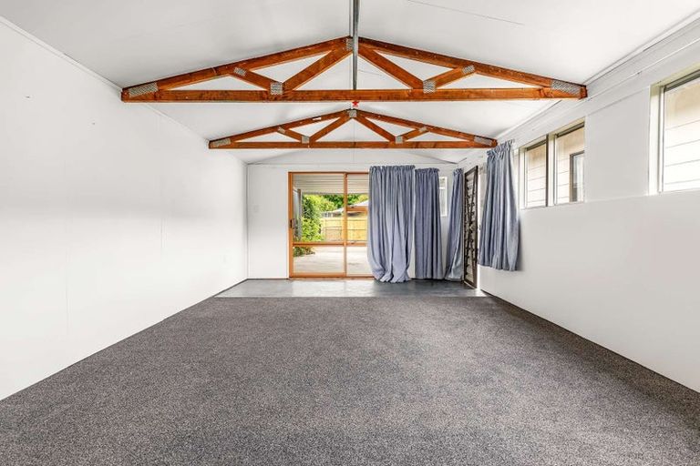 Photo of property in 5b Streamdale Place, Ngongotaha, Rotorua, 3010
