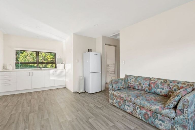 Photo of property in 277 Seaforth Road, Waihi Beach, 3611