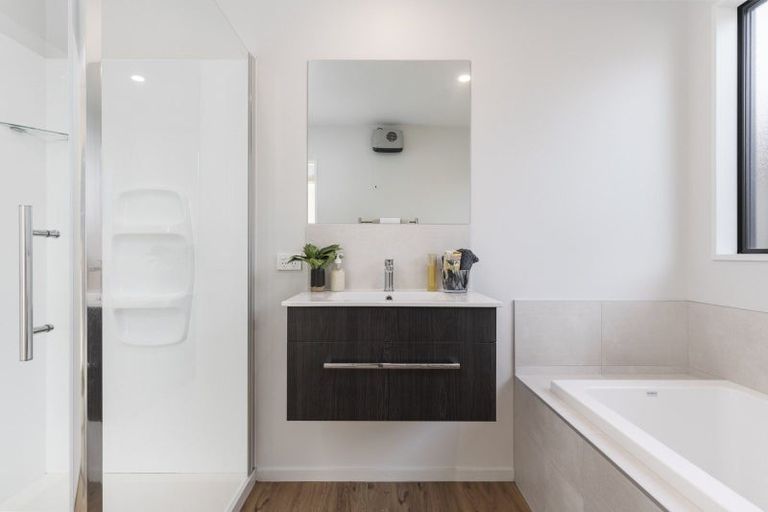 Photo of property in 9 Styxspring Lane, Harewood, Christchurch, 8051