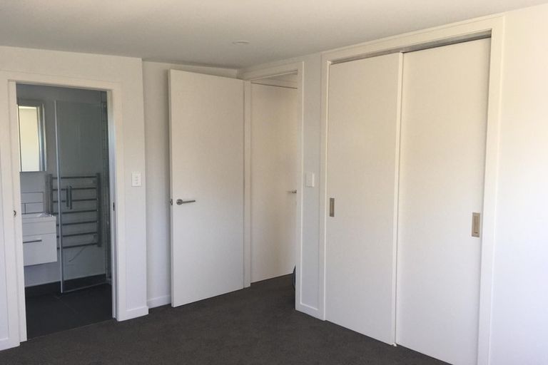 Photo of property in 9/30 Monowai Road, Johnsonville, Wellington, 6037