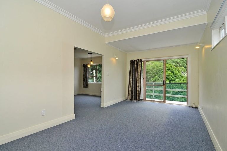 Photo of property in 26 Farnham Street, Mornington, Wellington, 6021