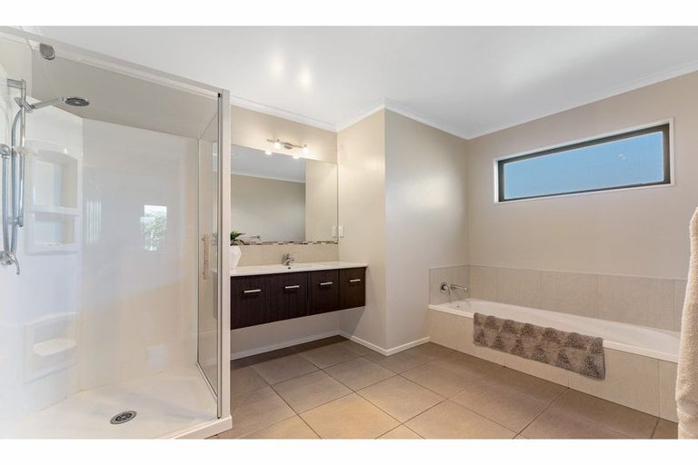 Photo of property in 18 Wanderers Avenue, Brightwater, 7022