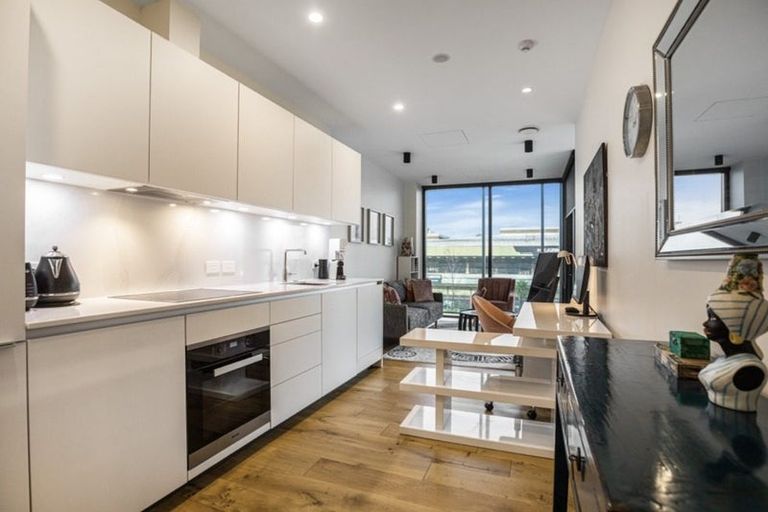 Photo of property in Crest Apartments, 110/199 Great North Road, Grey Lynn, Auckland, 1021