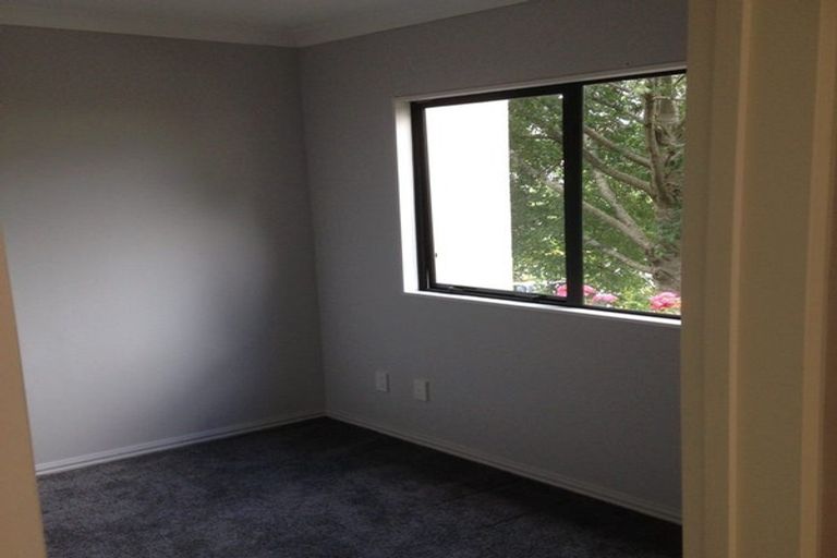 Photo of property in 28 Langana Avenue, Browns Bay, Auckland, 0630