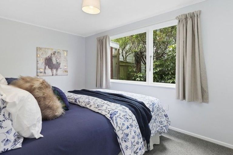 Photo of property in 7 Kau Kau Way, Ngaio, Wellington, 6035