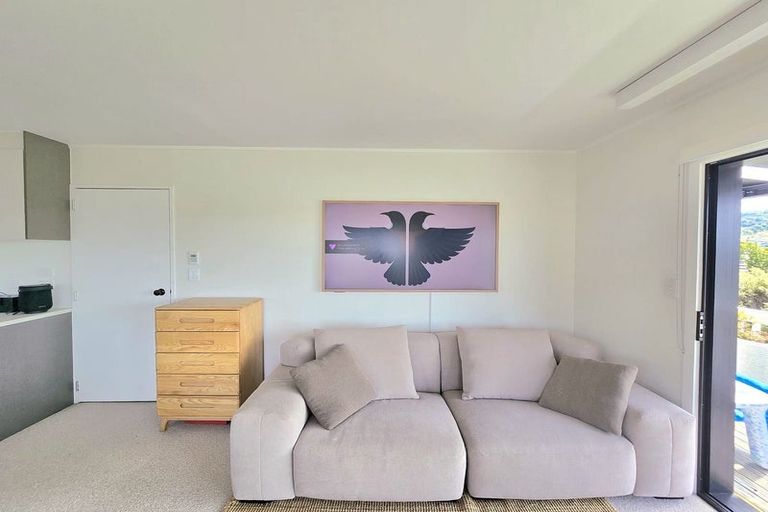 Photo of property in 18 Kahurangi Place, Snells Beach, 0920