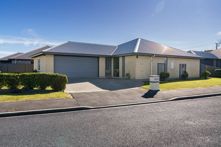 Photo of property in 4 Didham Drive, Mosgiel, 9024
