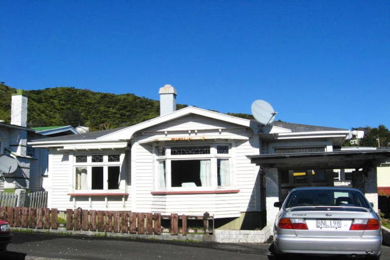 Photo of property in 46 Murray Street, Greymouth, 7805