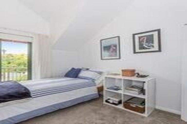 Photo of property in 146 Harbour Village Drive, Gulf Harbour, Whangaparaoa, 0930