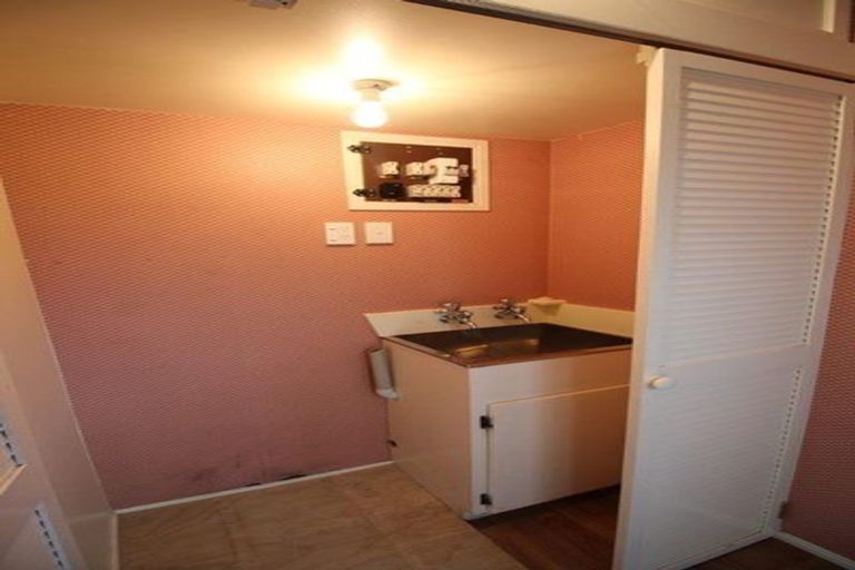 Photo of property in 3/42 Manuka Road, Glenfield, Auckland, 0629