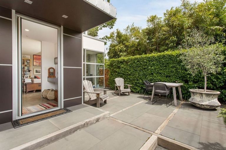 Photo of property in 46 Cox Street, Merivale, Christchurch, 8014