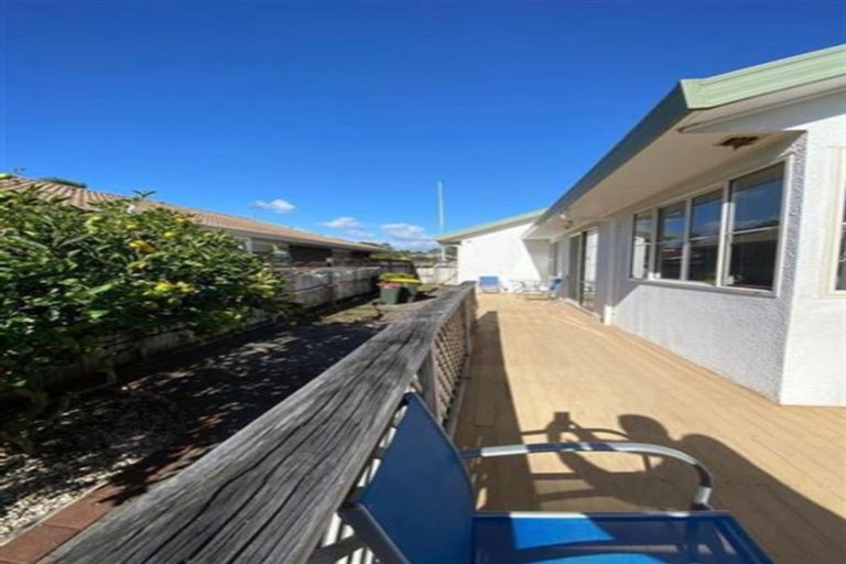 Photo of property in 55 Millhouse Drive, Northpark, Auckland, 2013