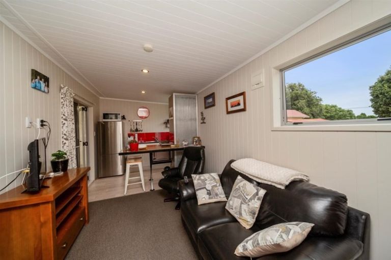 Photo of property in 89 South Road, Manaia, 4612