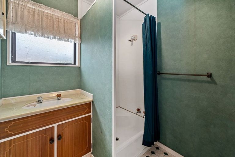 Photo of property in 67 Henry Hill Road, Taupo, 3330