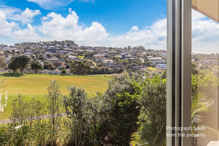 Photo of property in 33 Fingal Way, Gulf Harbour, Whangaparaoa, 0930