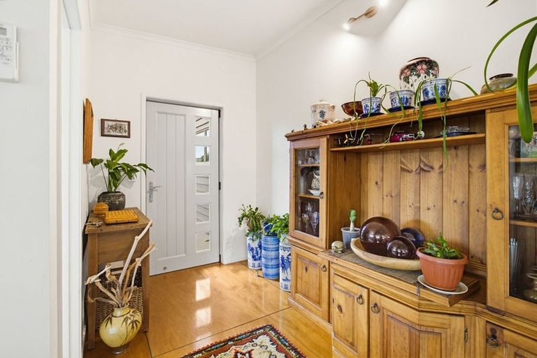 Photo of property in 5 Debenham Drive, Whitianga, 3510