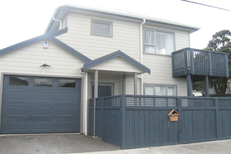 Photo of property in 81 Tauhinu Road, Miramar, Wellington, 6022