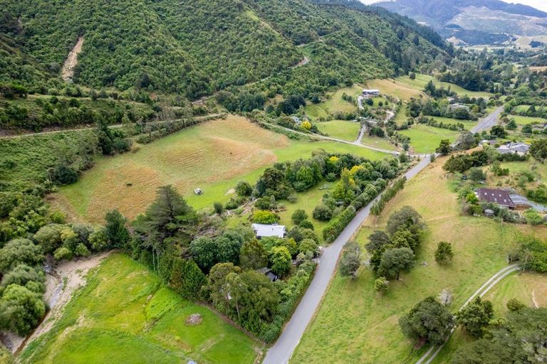 Photo of property in 160 Lud Vly Road, Hira, Nelson, 7071