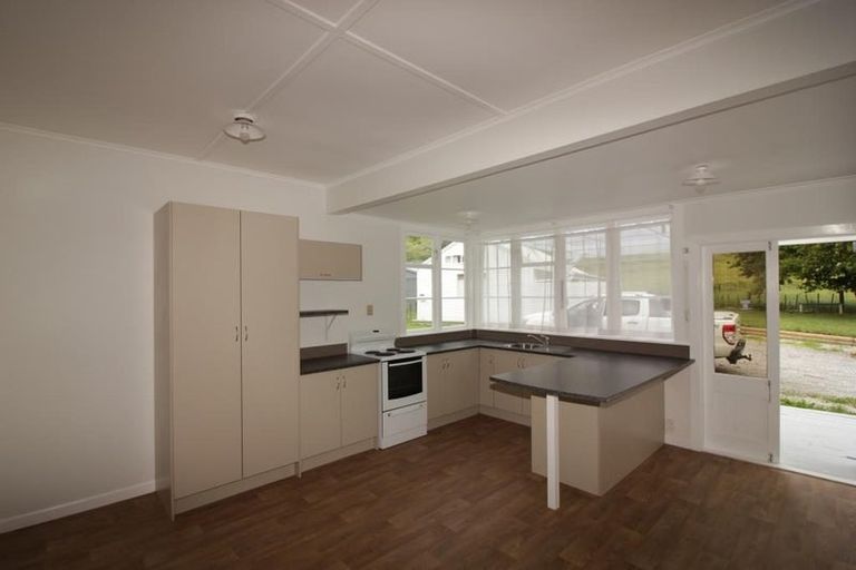 Photo of property in 80 Paraone Road, Tamarau, Gisborne, 4010