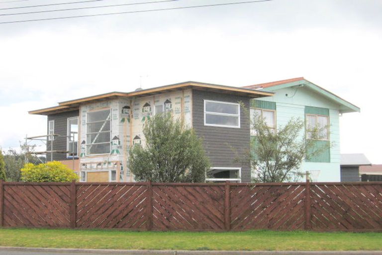 Photo of property in 200 Achilles Avenue, Whangamata, 3620