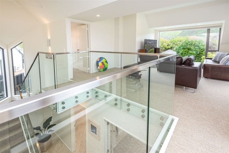 Photo of property in 2/124 Esplanade, Sumner, Christchurch, 8081