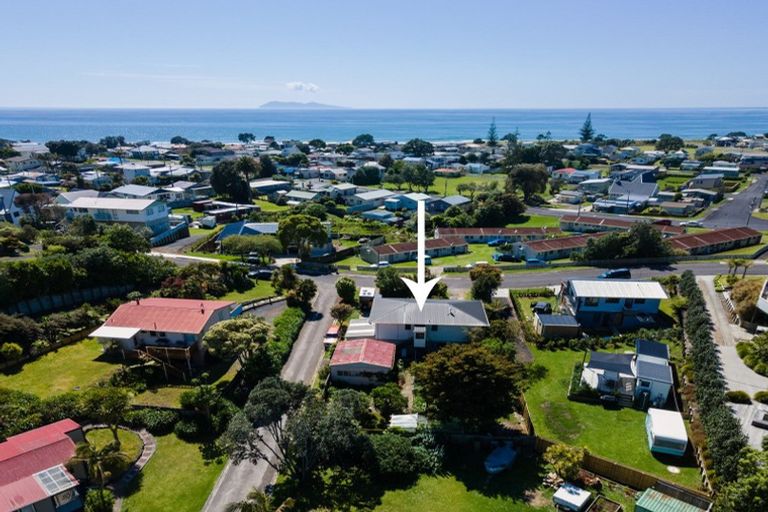 Photo of property in 18 Jenkinson Street, Waihi Beach, 3611