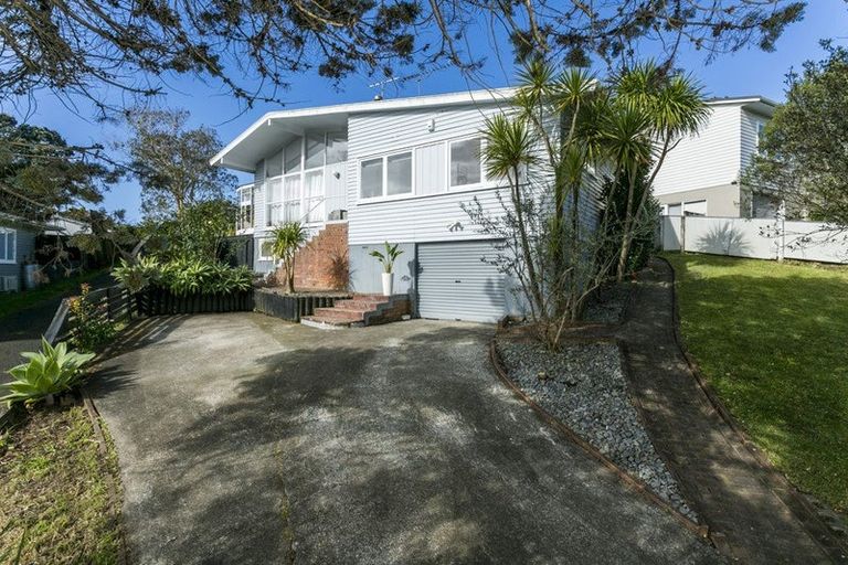 Photo of property in 23 Lanigan Street, Birkdale, Auckland, 0626