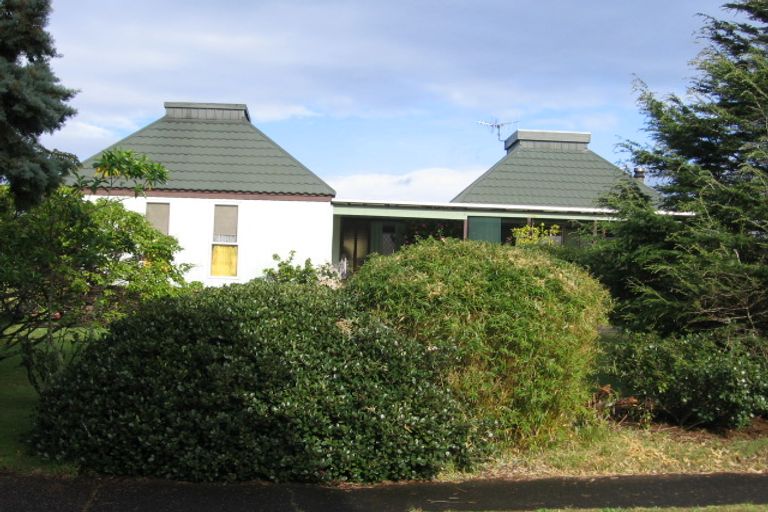 Photo of property in 15 Winderton Way, Pauanui, Hikuai, 3579