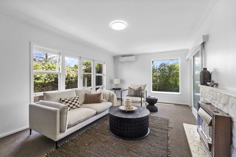 Photo of property in 2 Patricia Avenue, Hamilton East, Hamilton, 3216