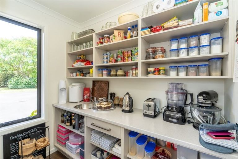 Photo of property in 6 Redwood Grove, Tamahere, Hamilton, 3283