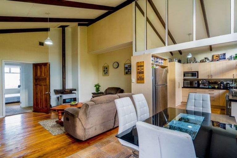 Photo of property in 135 Glenpark Avenue, Maryhill, Dunedin, 9011