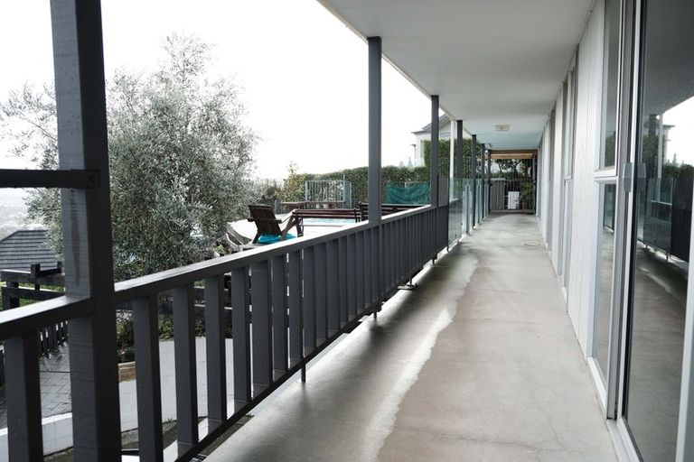 Photo of property in 39 Whaka Terrace, Huntsbury, Christchurch, 8022