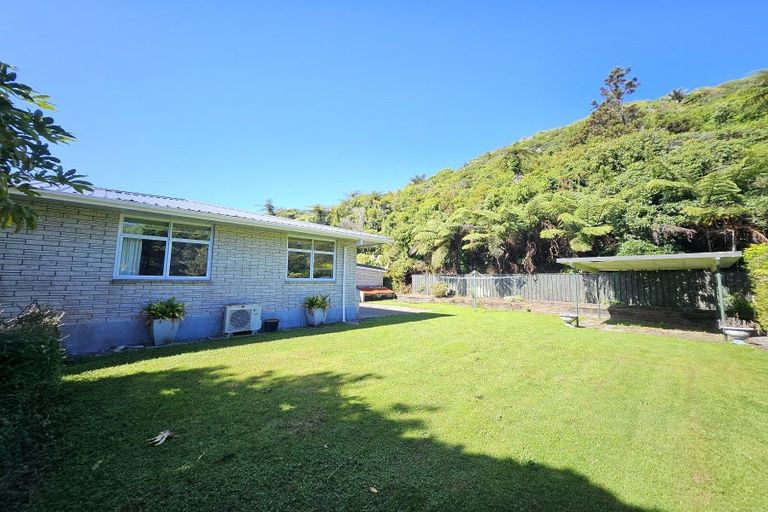 Photo of property in 127 Main South Road, Karoro, Greymouth, 7805