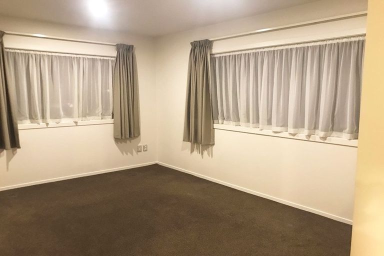Photo of property in 386 Ormiston Road, Flat Bush, Auckland, 2019