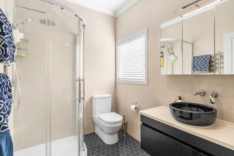 Photo of property in 25 Rewa Rewa Valley, Tairua, 3508