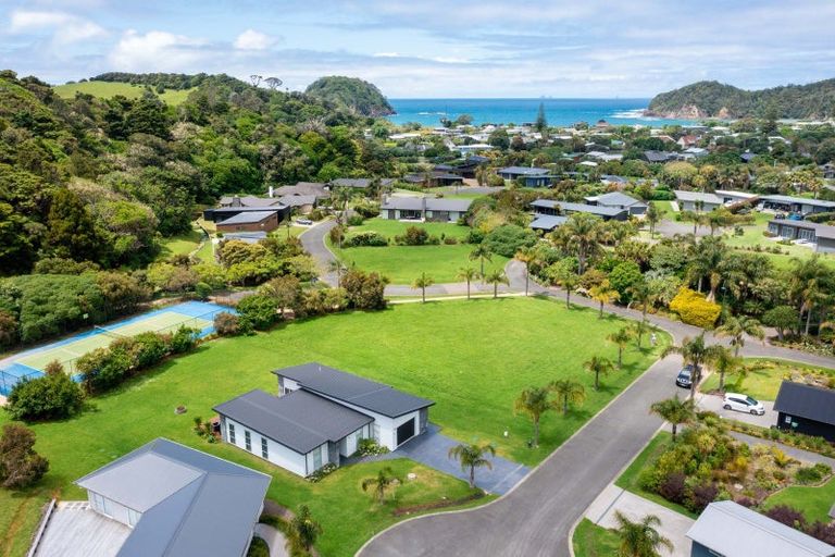 Photo of property in 2 Platinum Place, Matapouri, Whangarei, 0173