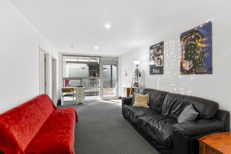 Photo of property in Hanson House, 3b/27 Hanson Street, Mount Cook, Wellington, 6021