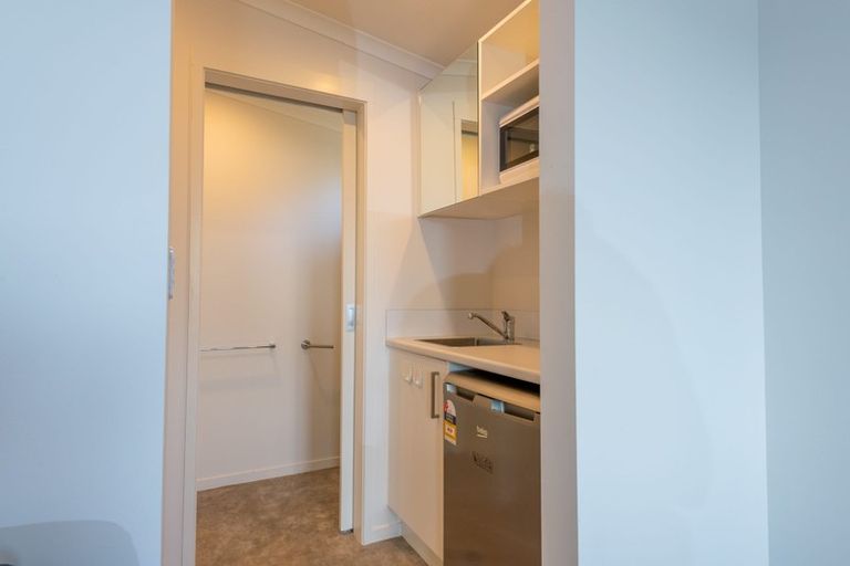 Photo of property in 2/9 Hibiscus Avenue, Hamilton Lake, Hamilton, 3204